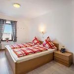 Hof Am Deich Apartmán *