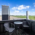 Hof Am Deich Apartment *